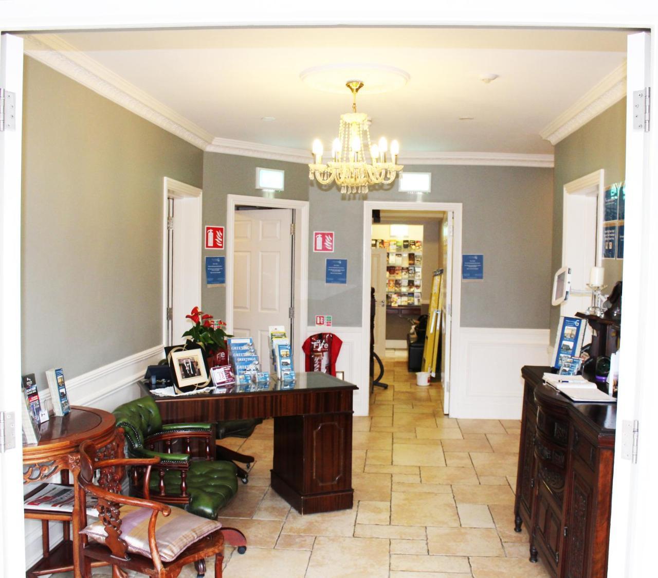 St. Judes Lodge B&B กัลเวย์ ภายนอก รูปภาพ